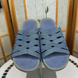 Bare Traps Sandals Beverly Slide Wedge Heel Blue Gray Strappy Slip On 9M